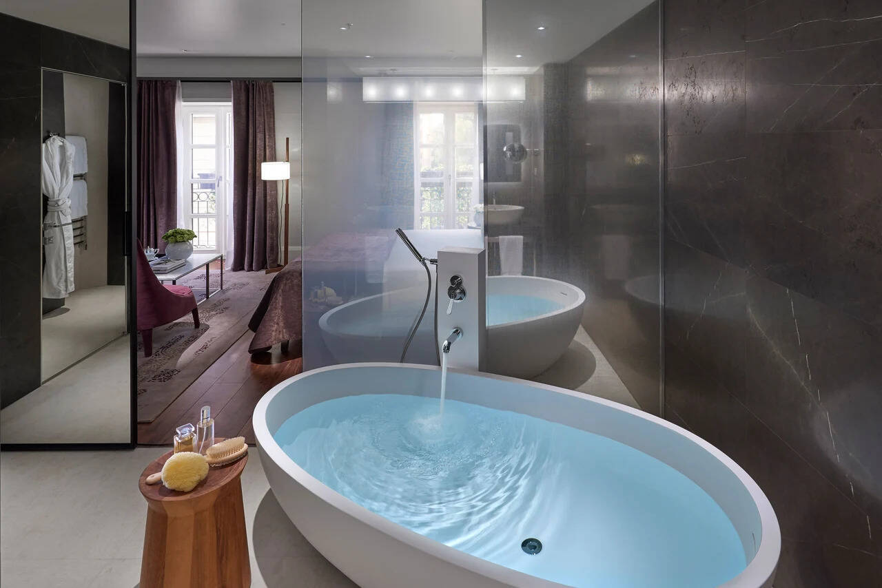 Deluxe Junior Suite