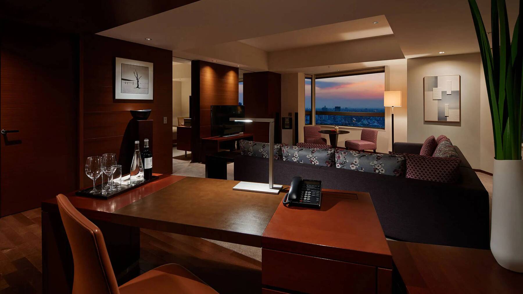 Grand Executive Suite Twin
