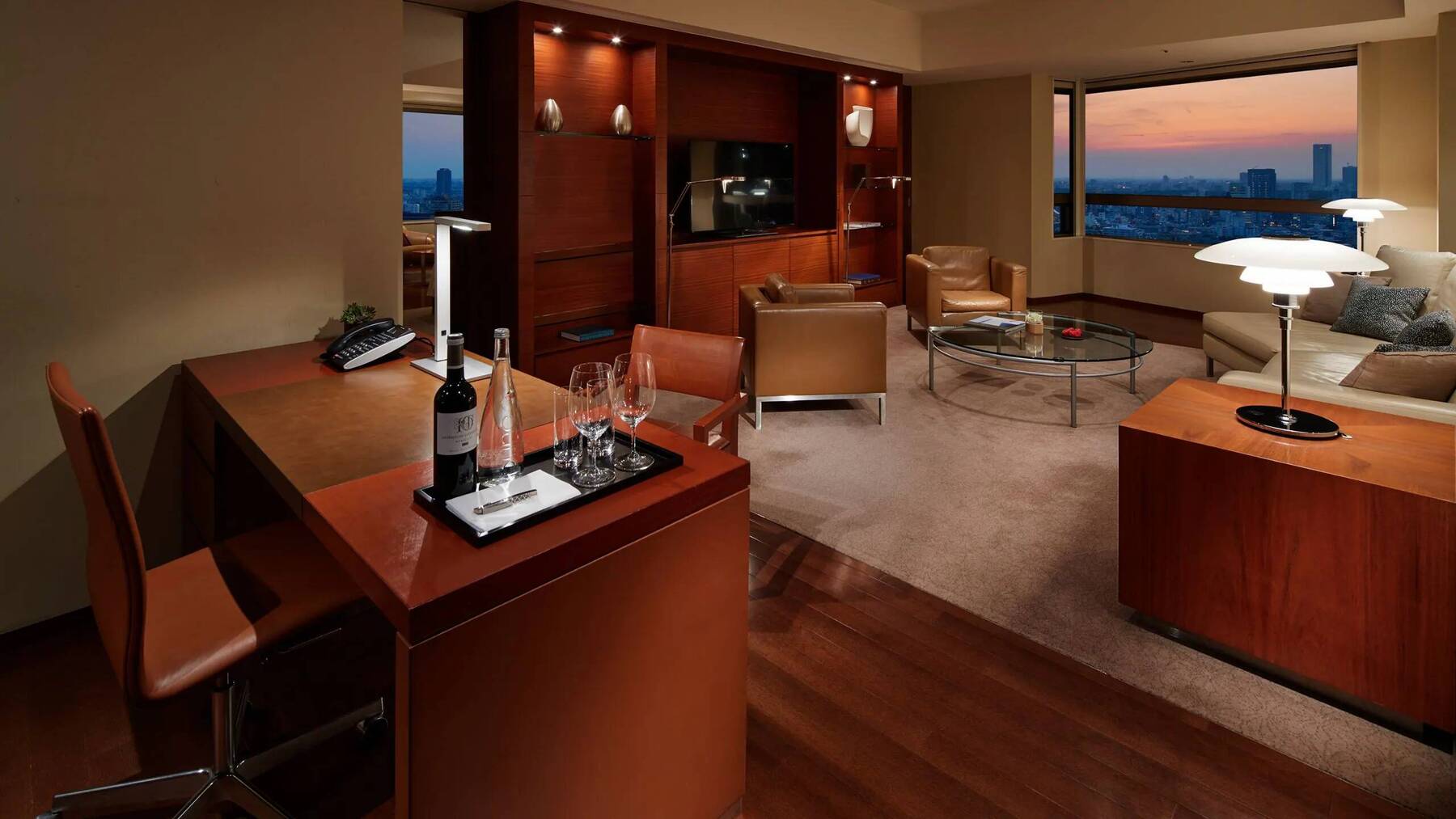 Diplomat Suite