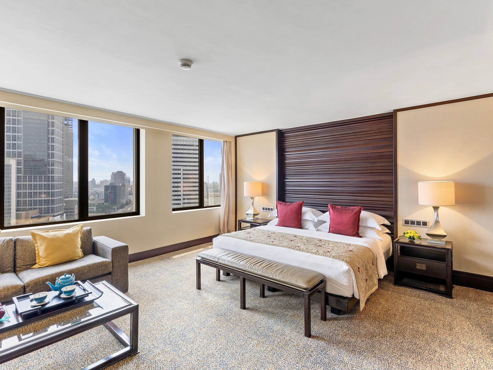 Deluxe Room - King Bed