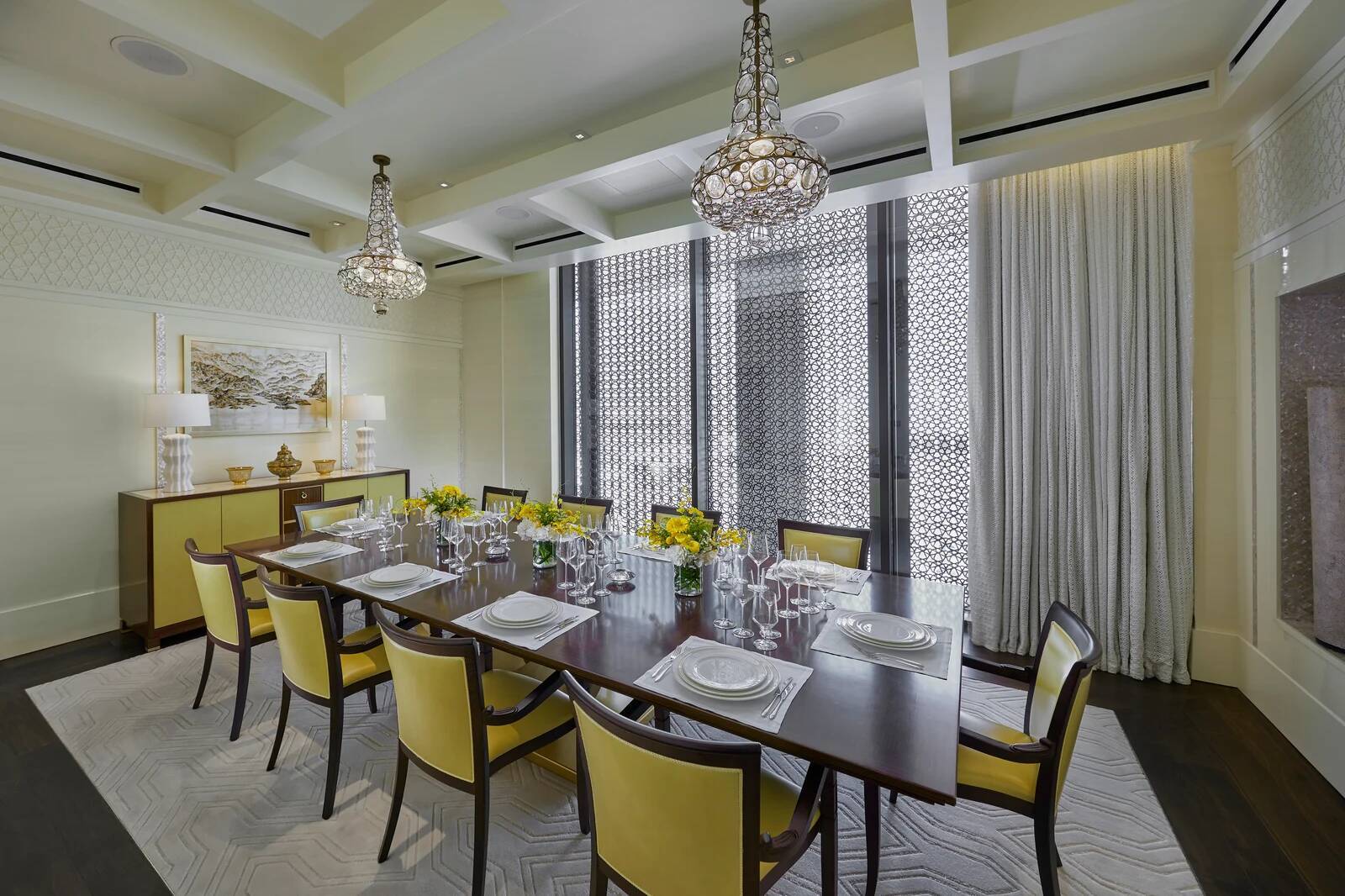 ROYAL TWO KING SUITE