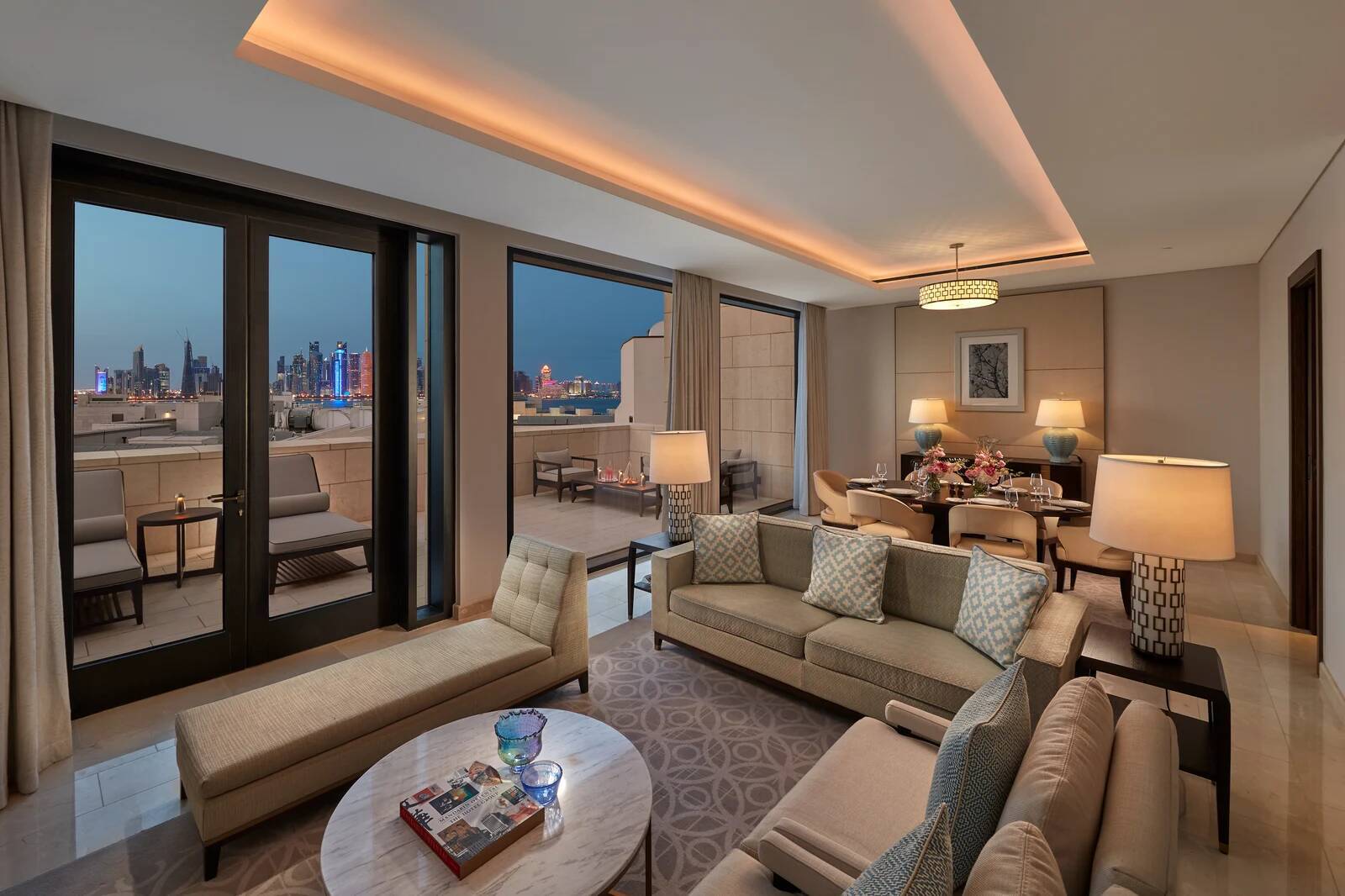 THREE BEDROOM CONNECTING APARTMENT (THREE KING)