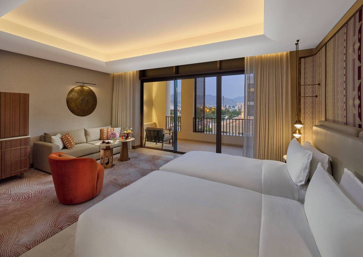 DELUXE SEA VIEW TWIN ROOM