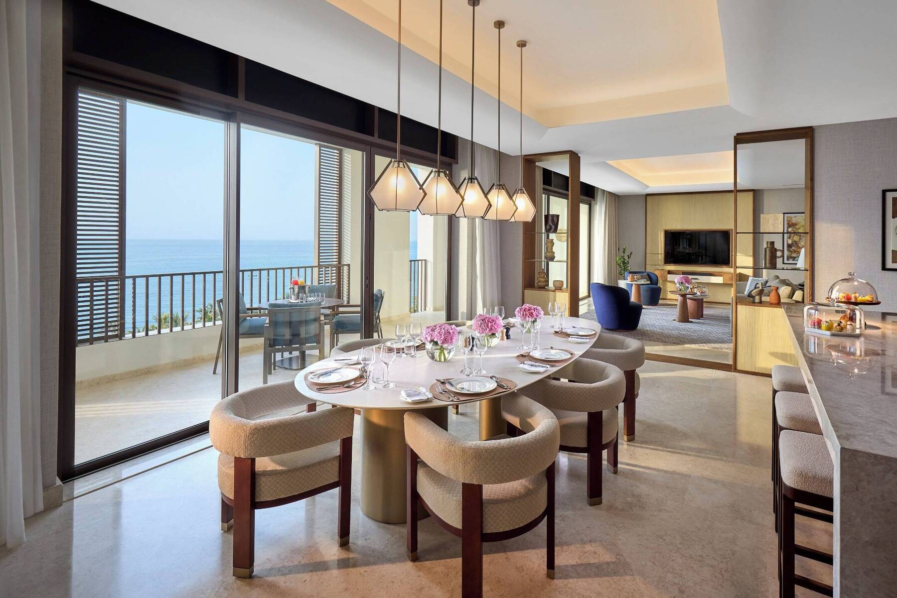 PRESIDENTIAL KING SUITE