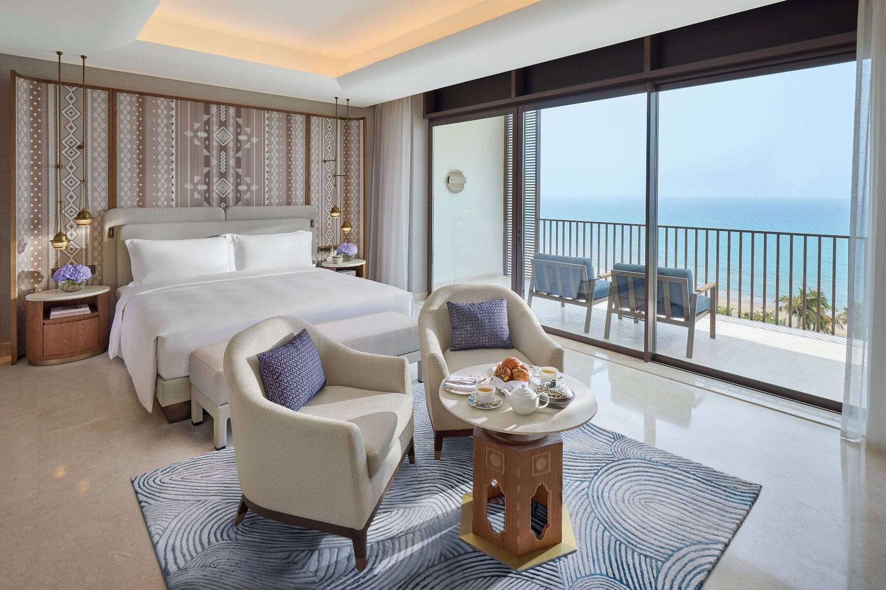 TWO BEDROOM ONE KING, TWO TWIN PRESIDENTIAL SUITE