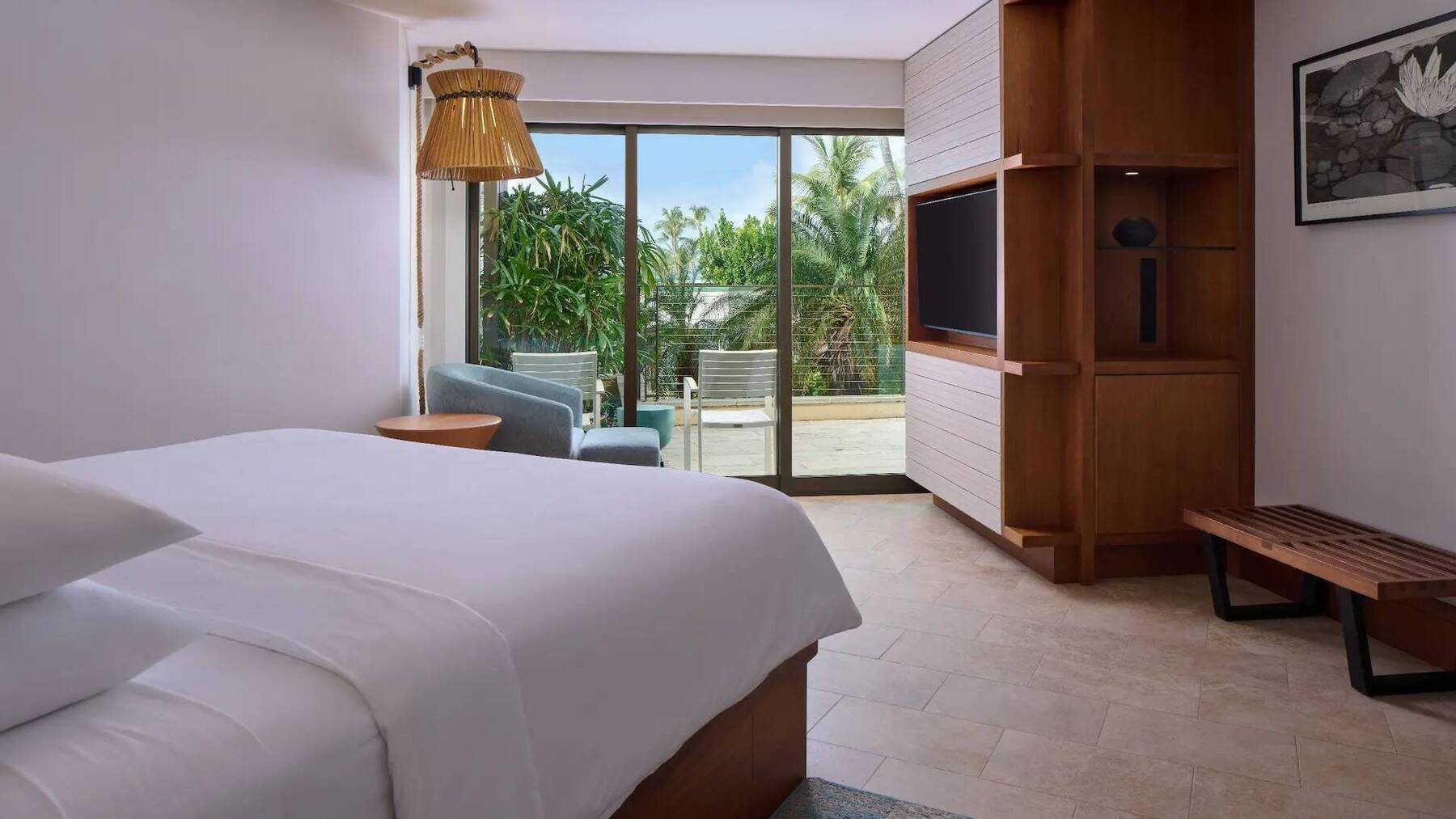 Andaz Suite