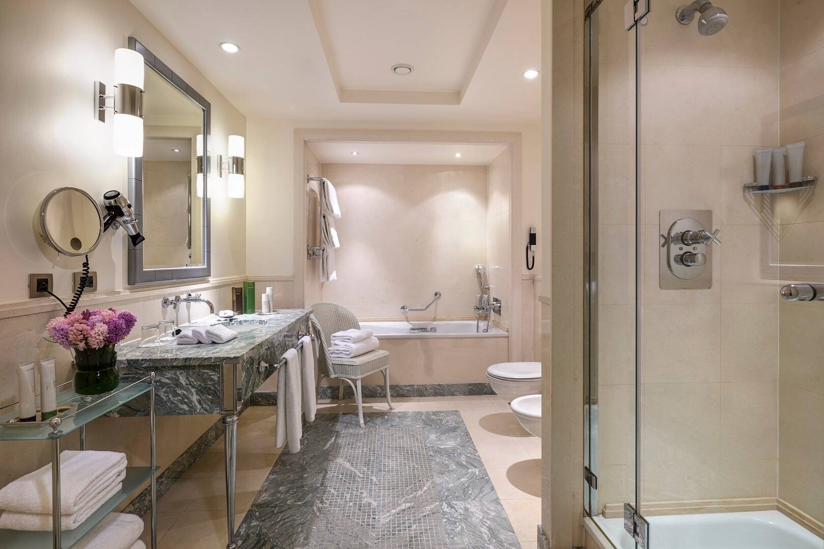 Prestige Suite