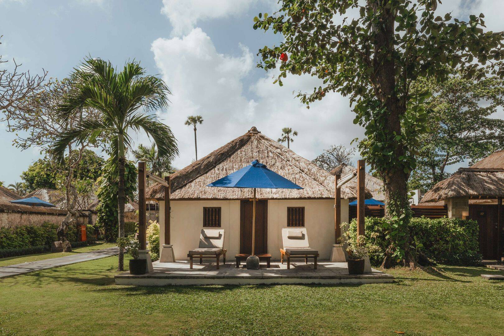 BEACH VIEW COTTAGE