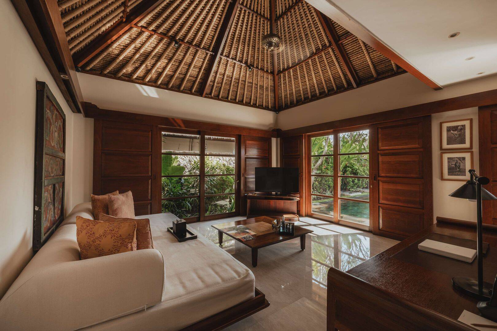 ONE BEDROOM DELUXE POOL VILLA