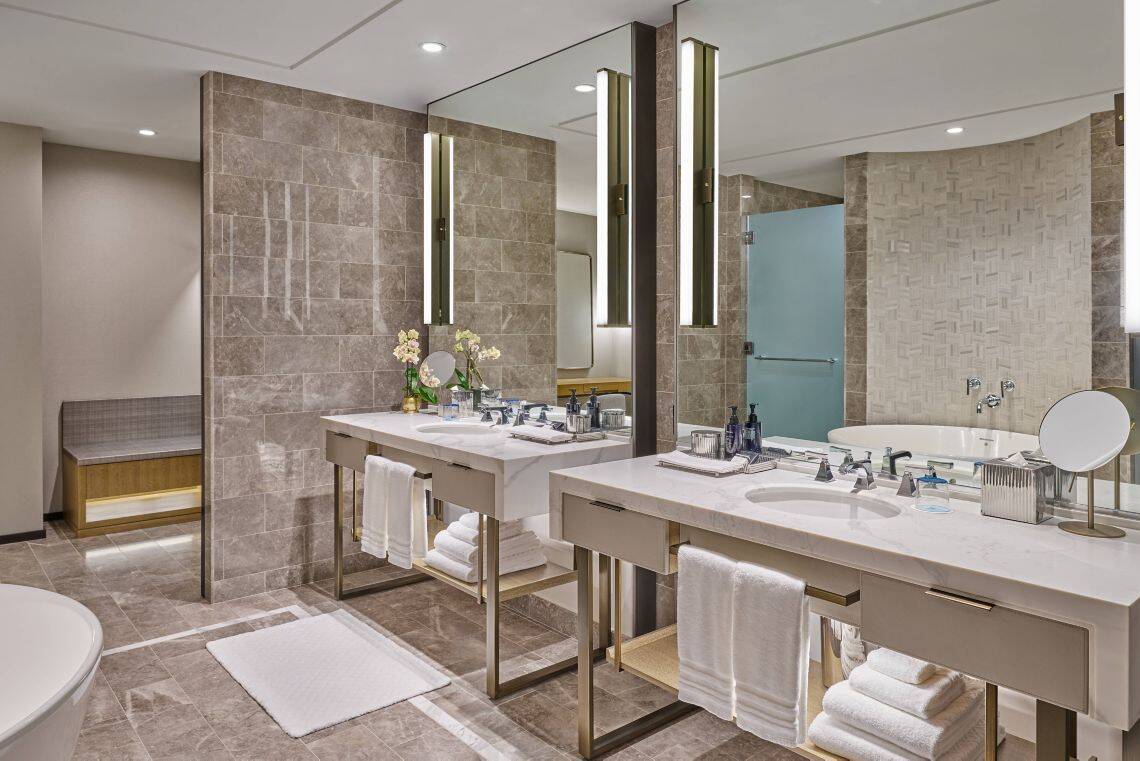 JOHN JACOB ASTOR SUITE