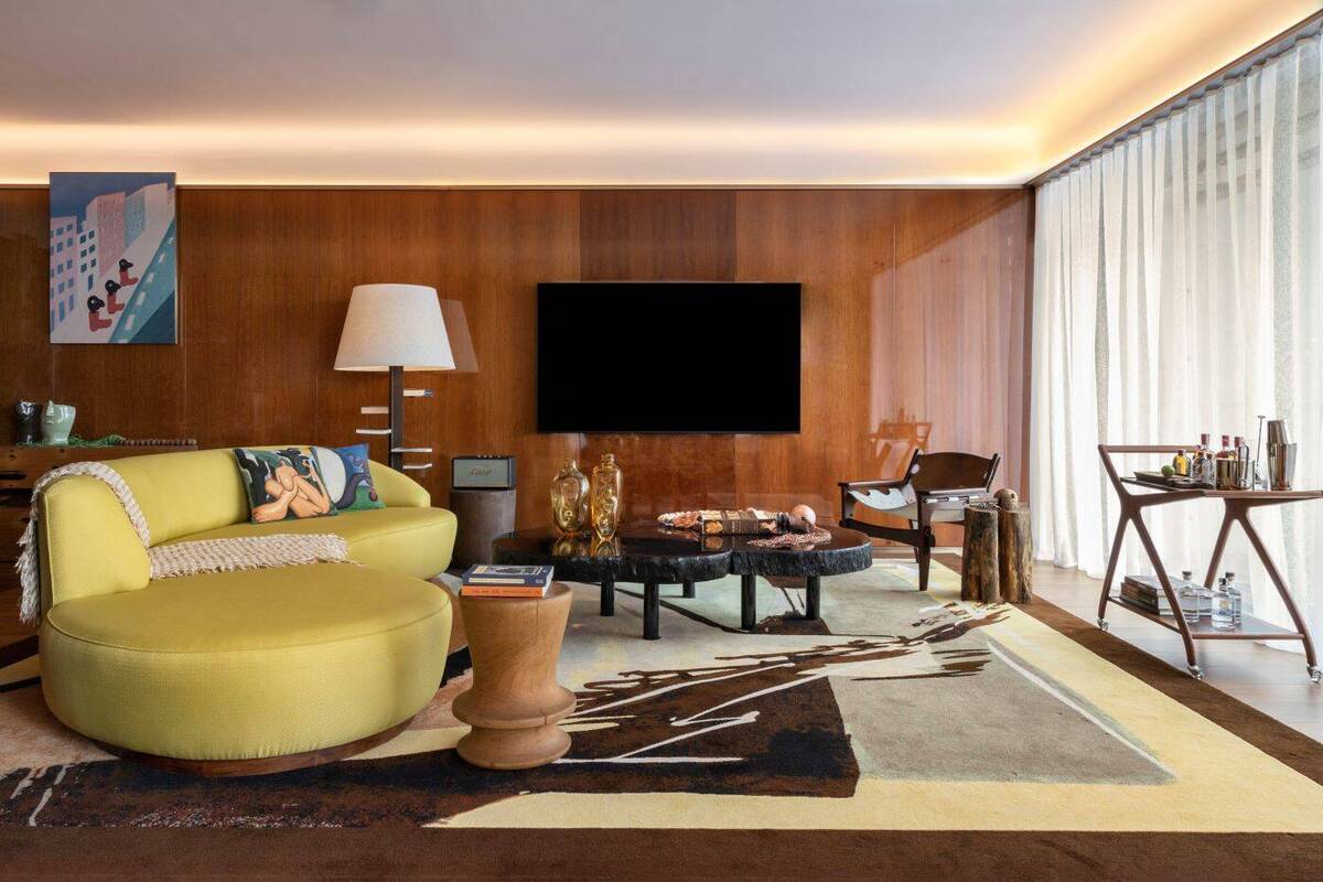 Premier Suite 