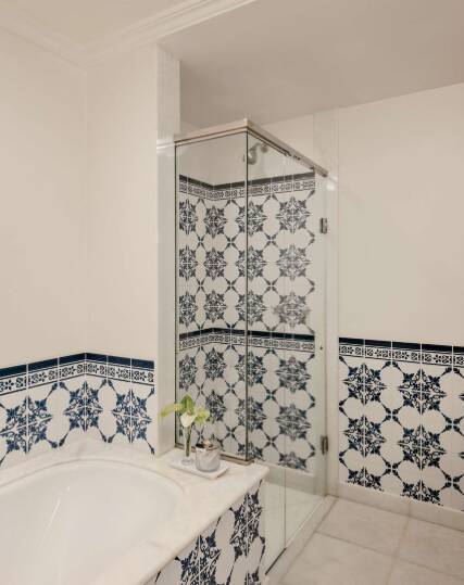 JUNIOR CATERATAS SUITE