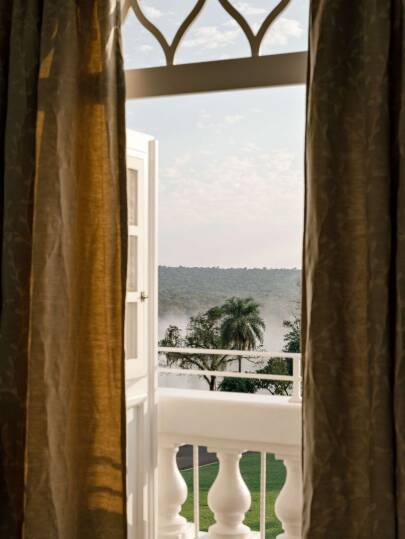 JUNIOR CATERATAS SUITE