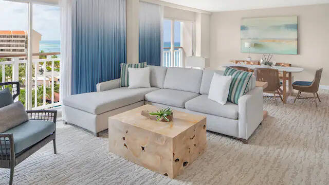 Trinitaria Suite