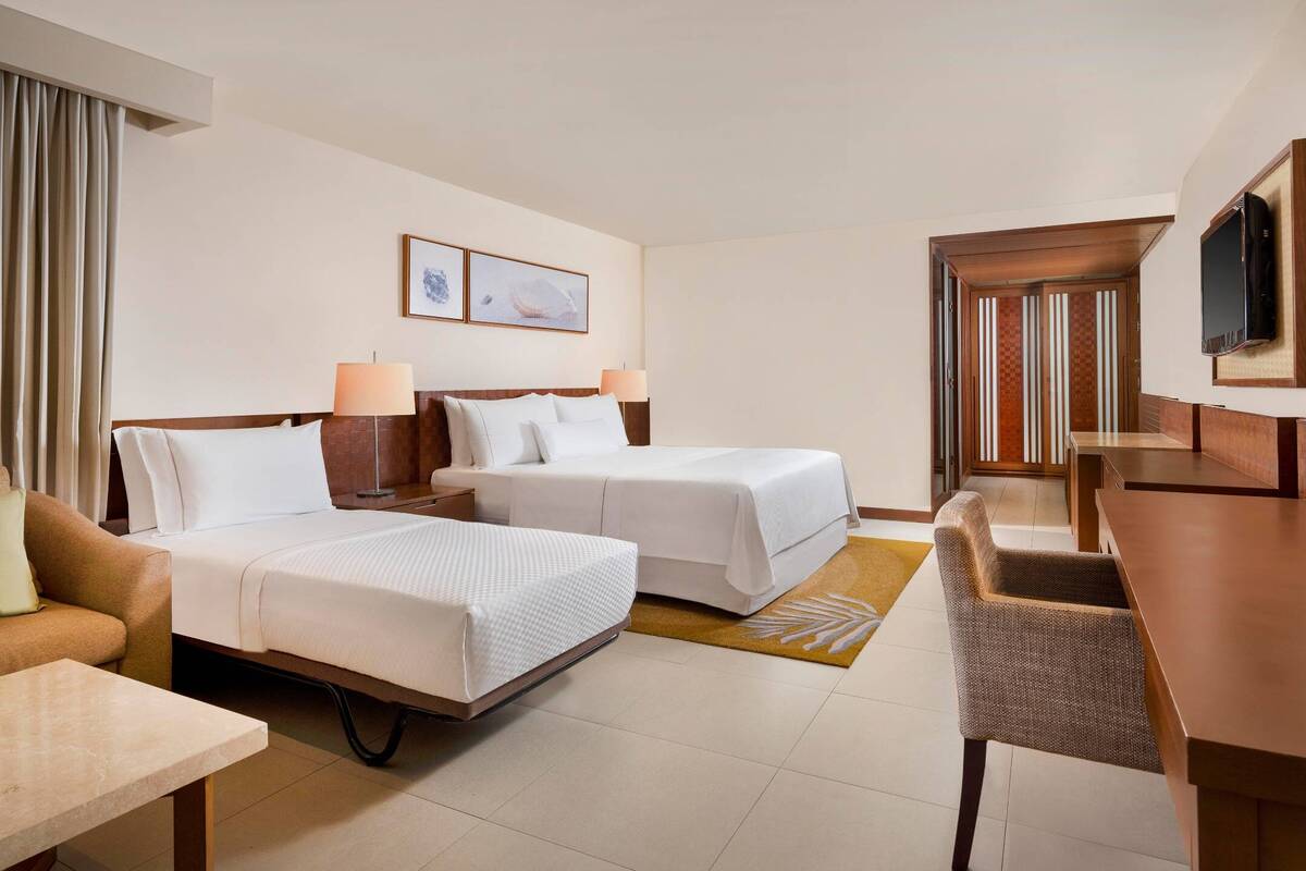 QUEEN AND KING GUESTROOM
