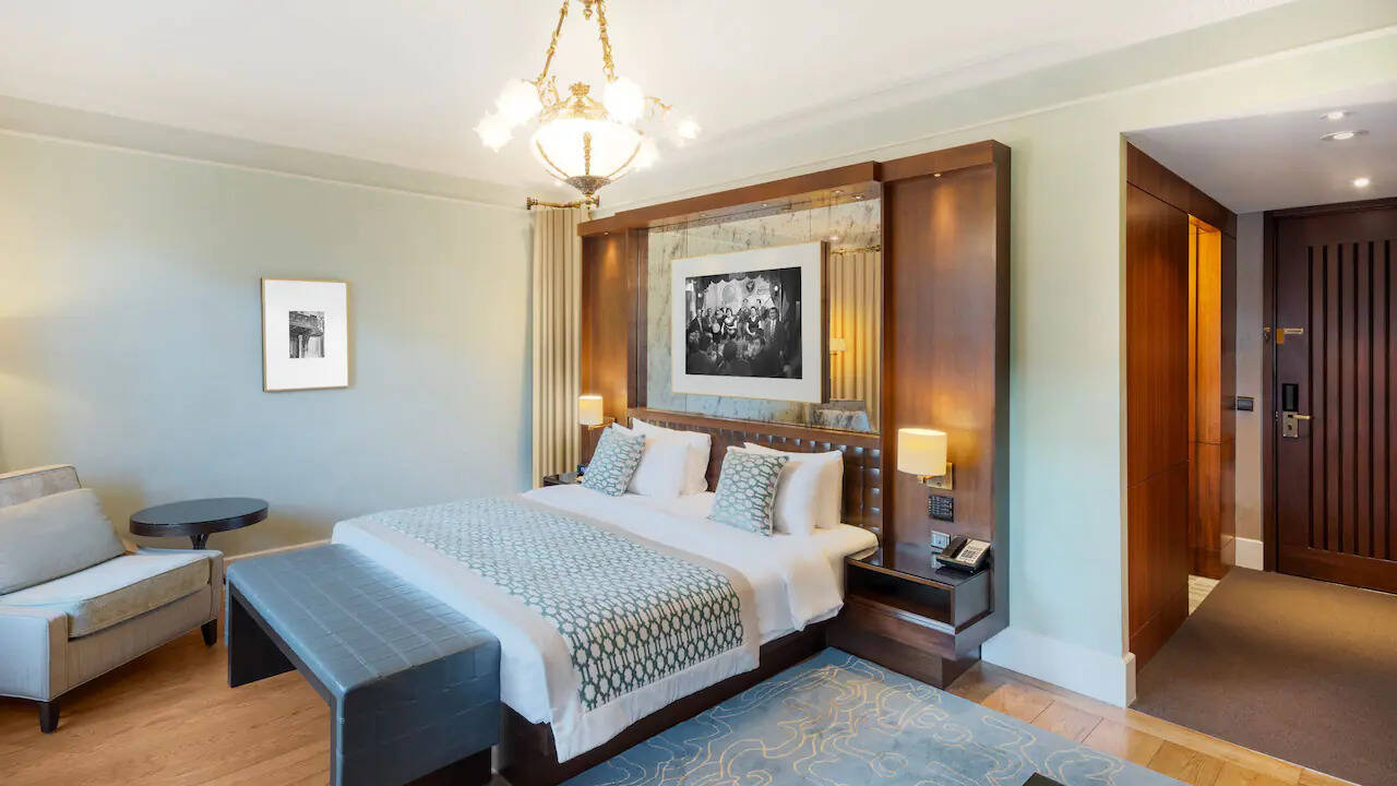 King Premium Room