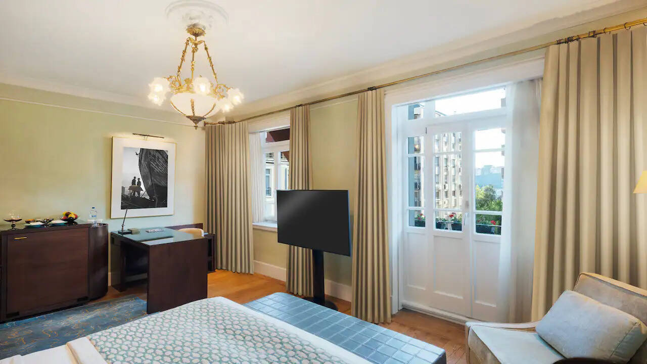 King Premium Room