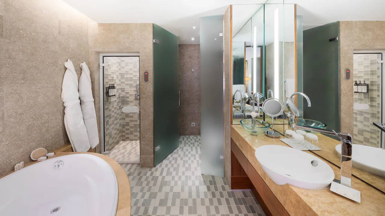 Park Suite