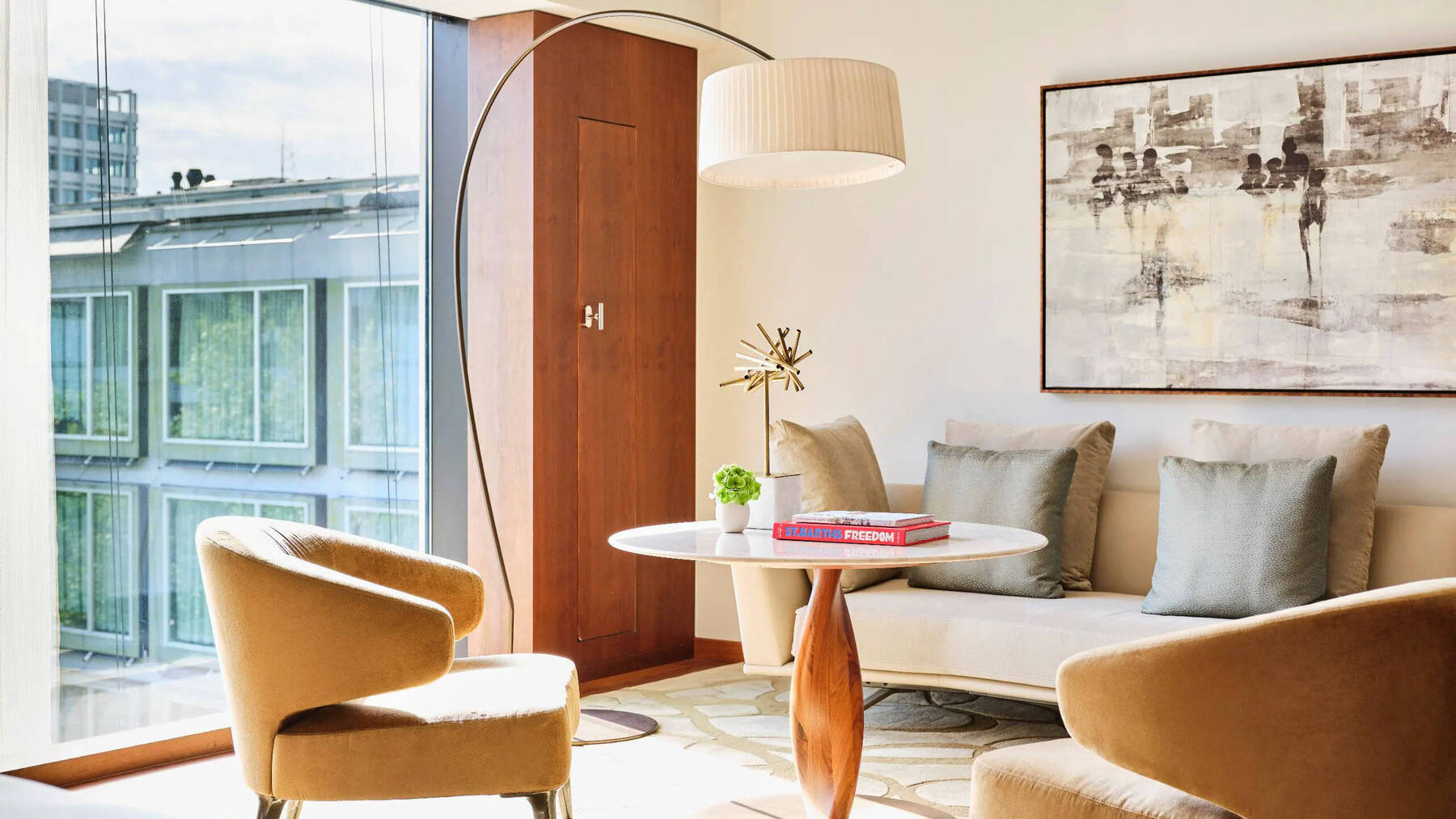 Park Corner Suite