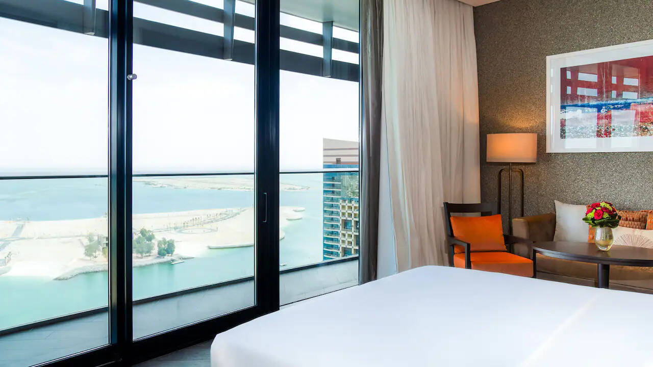Connecting Suite 