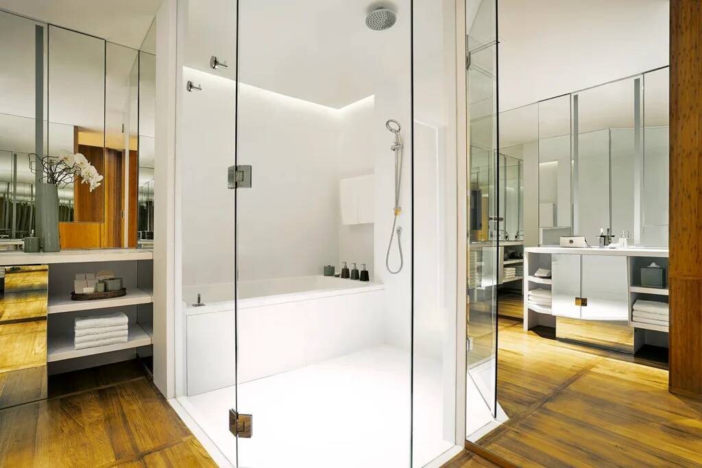CHAMPAKA SUITE