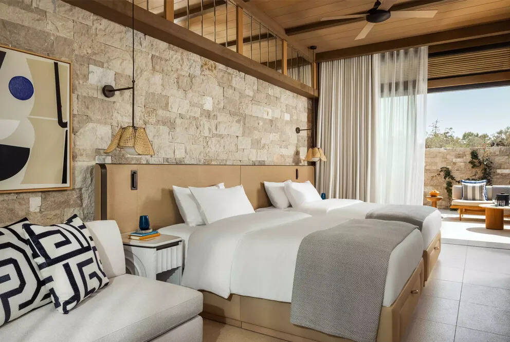 Aesthesis Bungalow Double Queen Beds