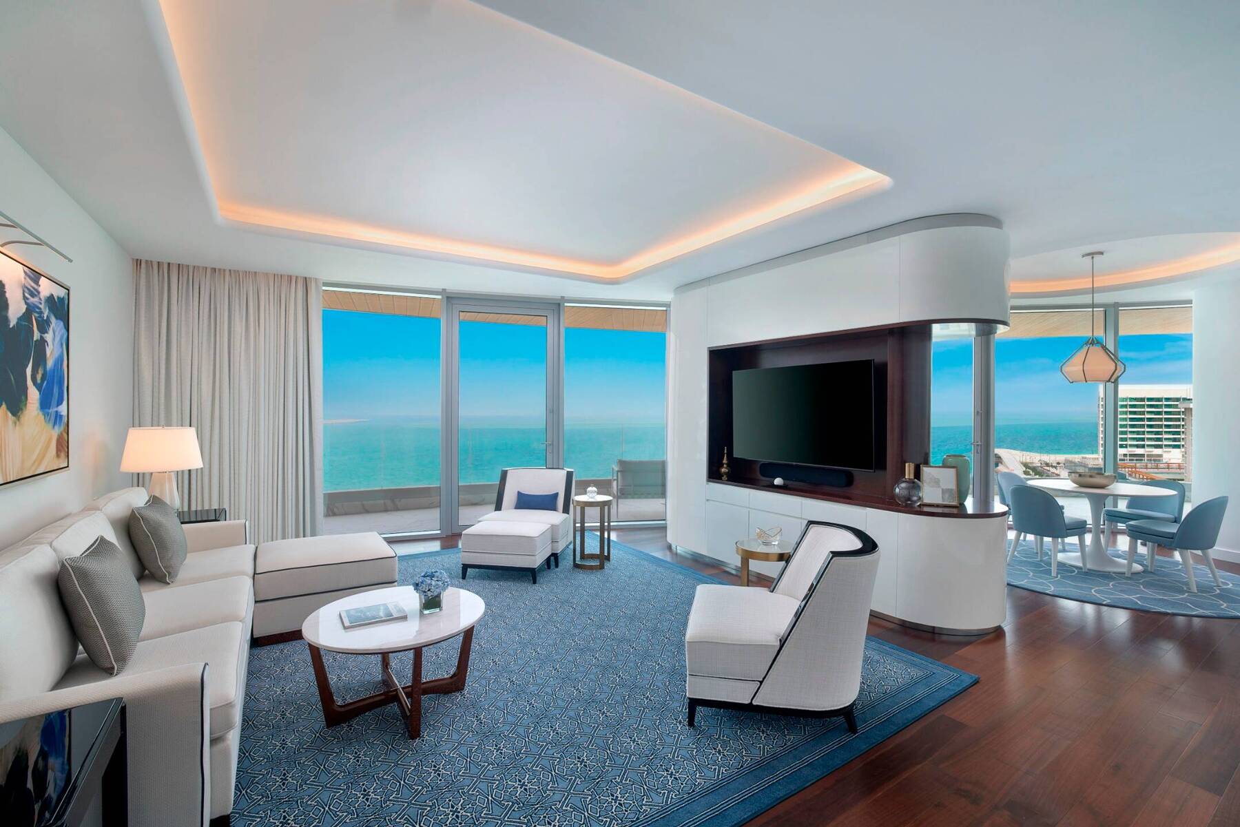King One Bedroom Corner Residence W/ Sea View