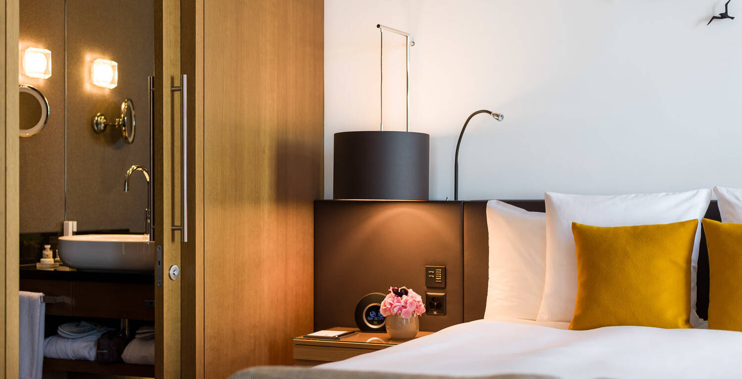 Heritage Lake View Prestige Room With Terrace