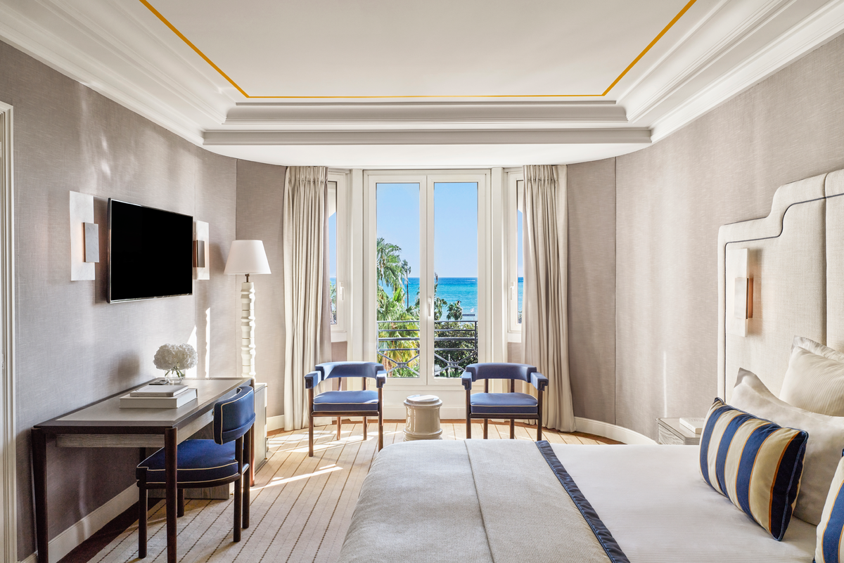 Prestige Sea View Room