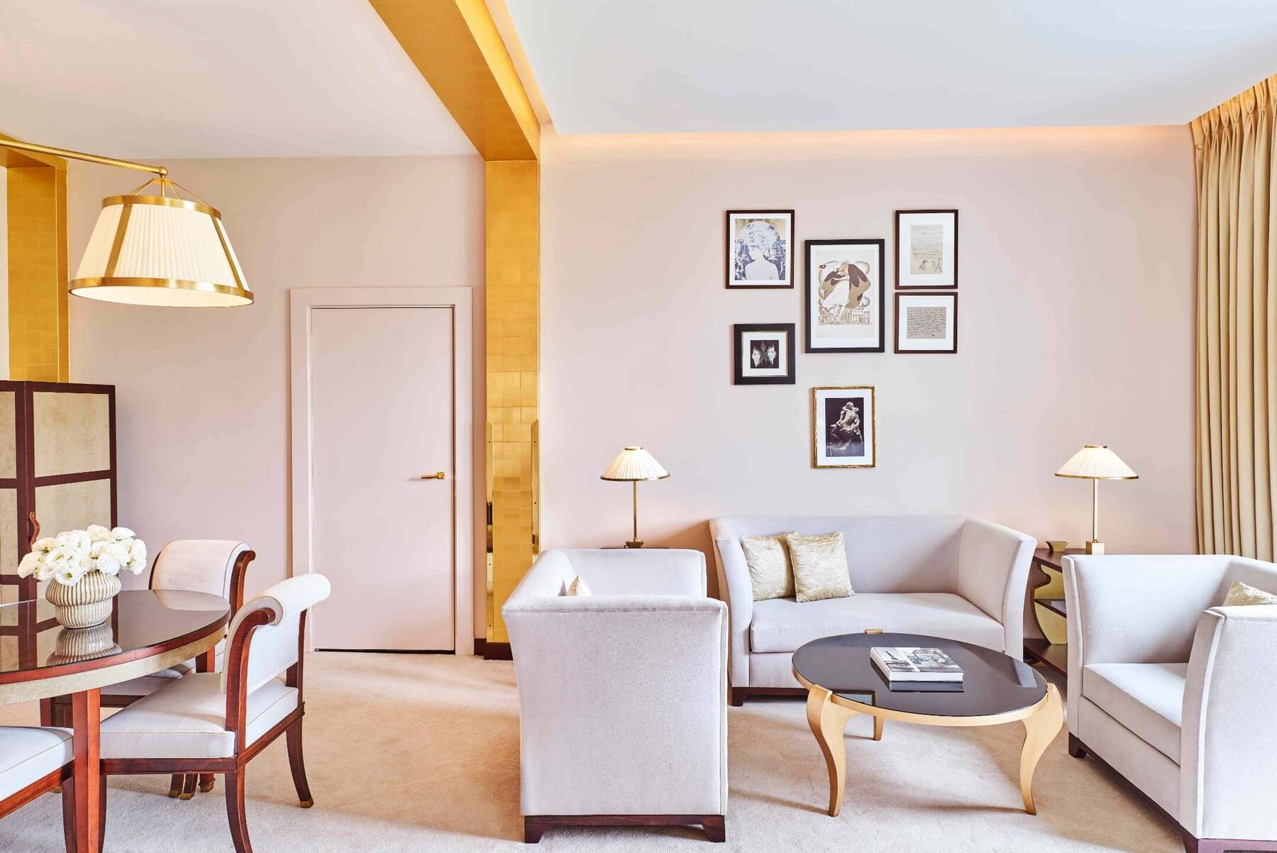 Grand Prestige Champs-Elysées Suite