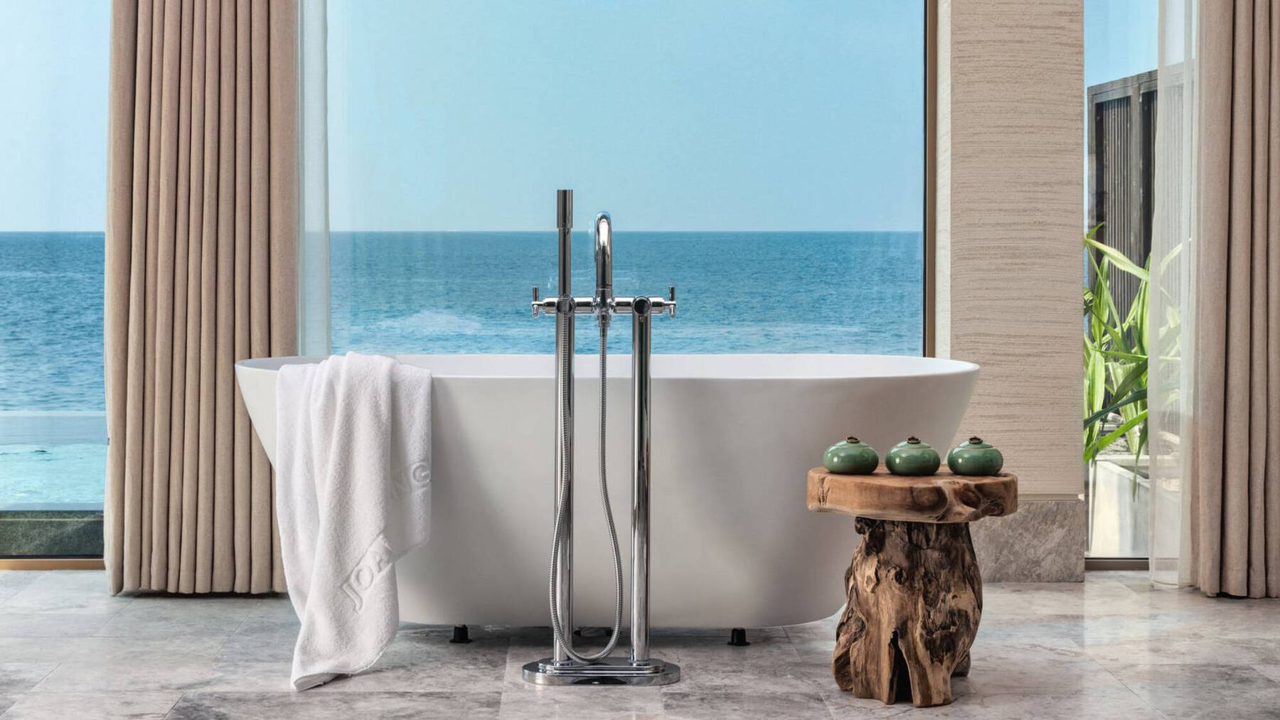 GRAND OCEAN POOL VILLA