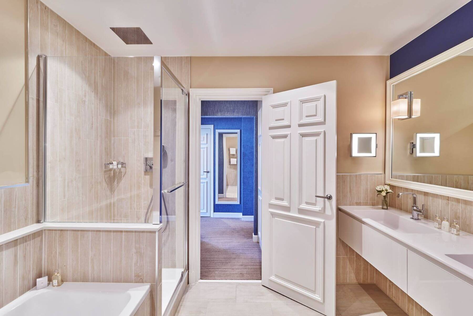 PRESTIGE SEA VIEW ROOM