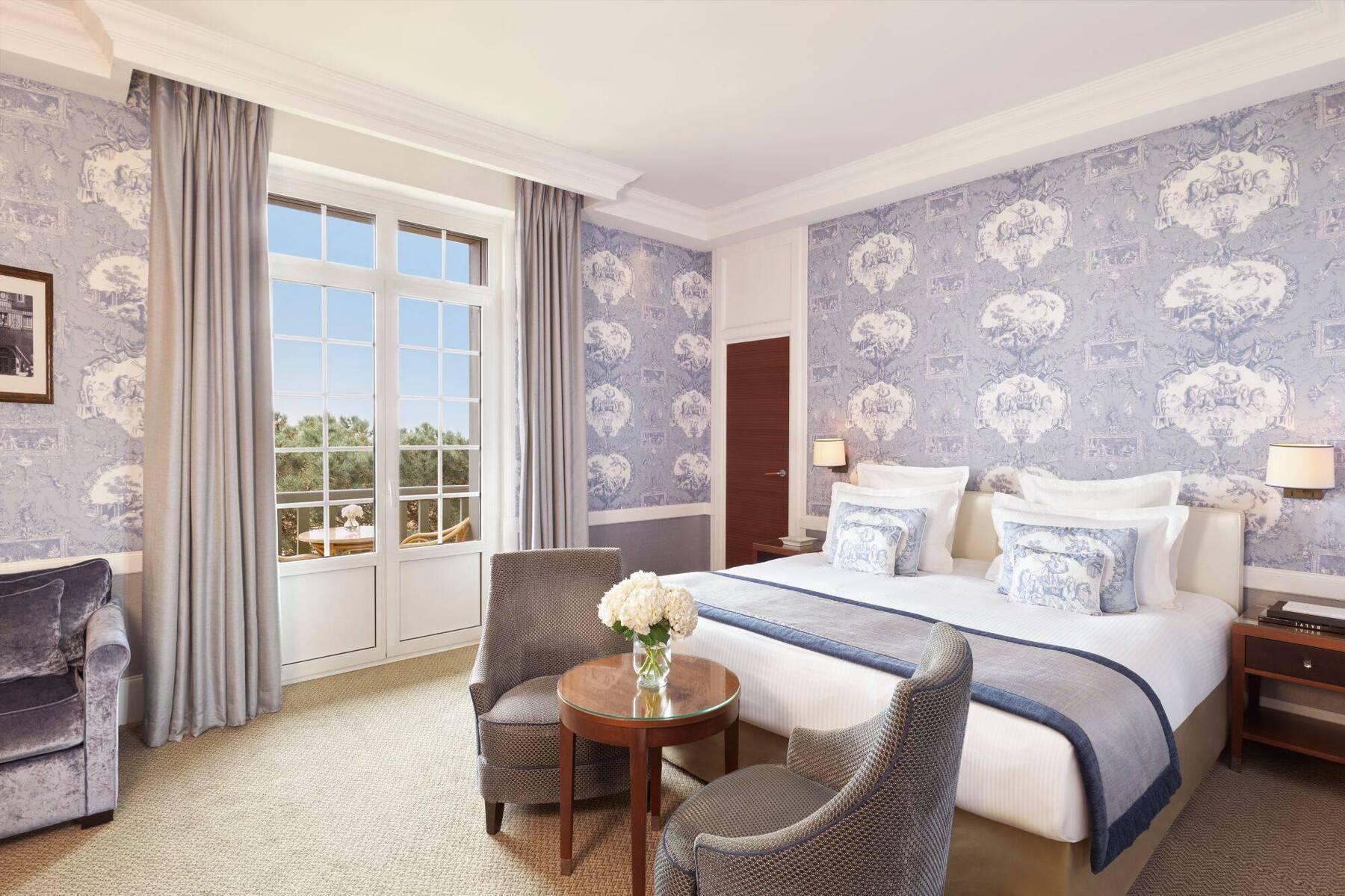 SEA DELUXE ROOM