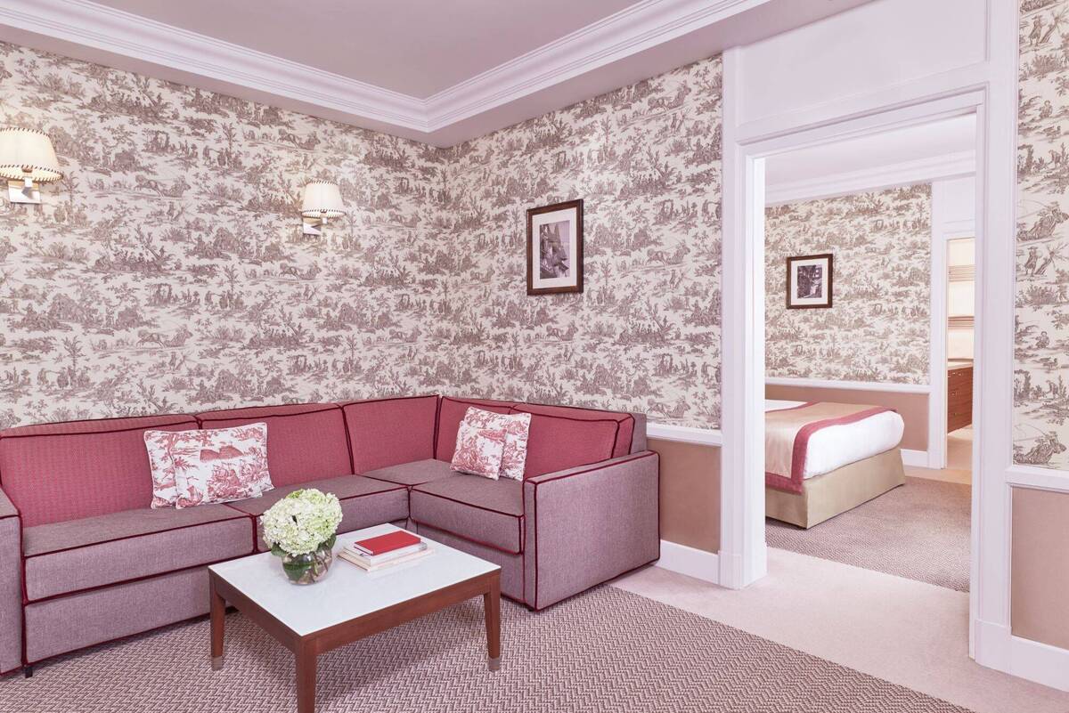 PRESTIGE JUNIOR SUITE