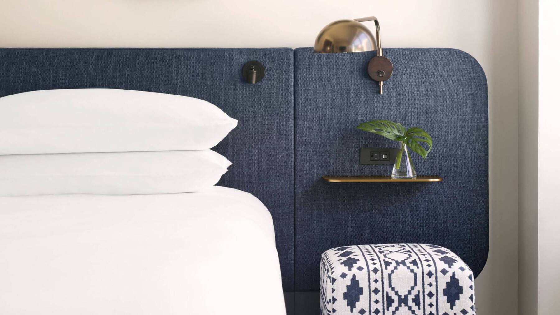 QUEEN GUEST ROOM
