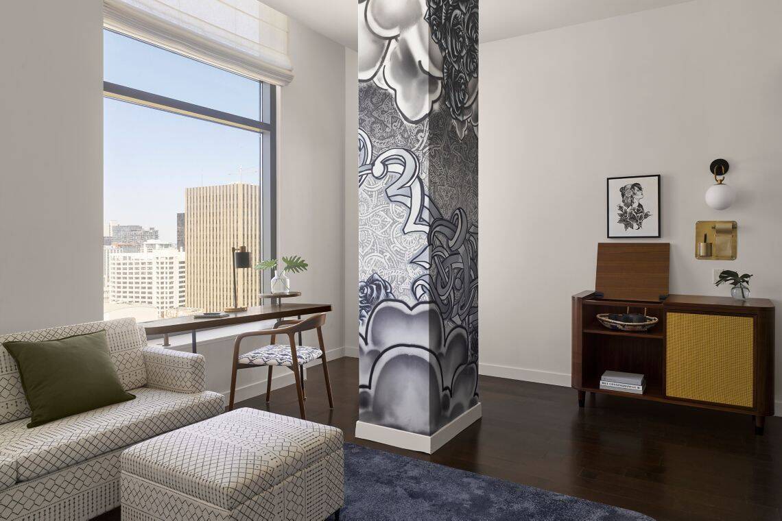 ONE BEDROOM SUITE HARBOR