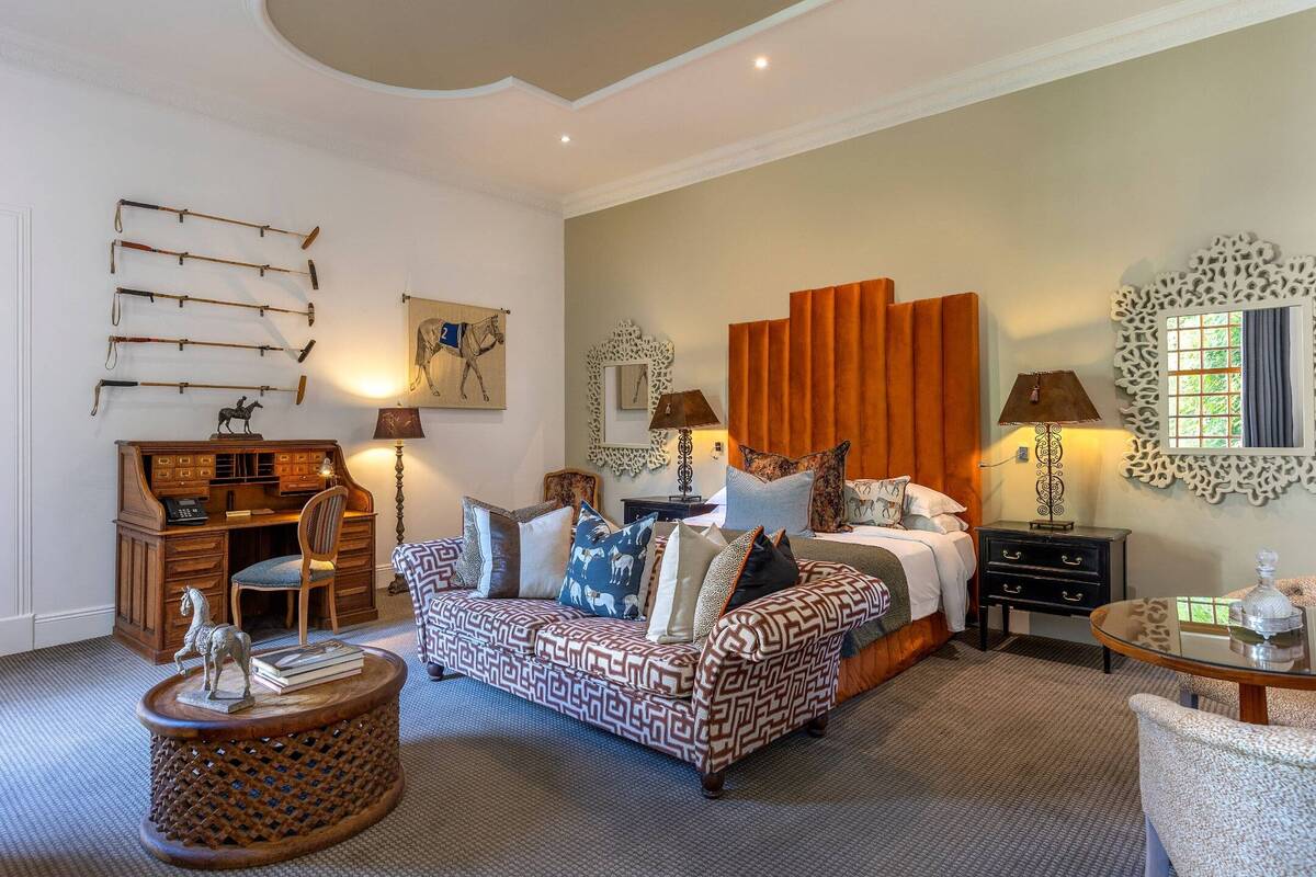 COURTYARD DELUXE SUITE