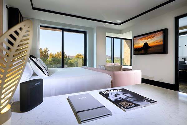 STUDIO SUITE JACUZZI TERRACE