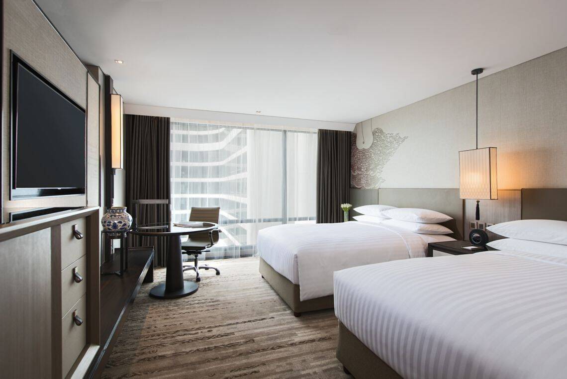 DELUXE DOUBLE ROOM
