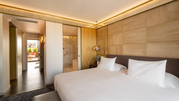 PENTHOUSE SUITE
