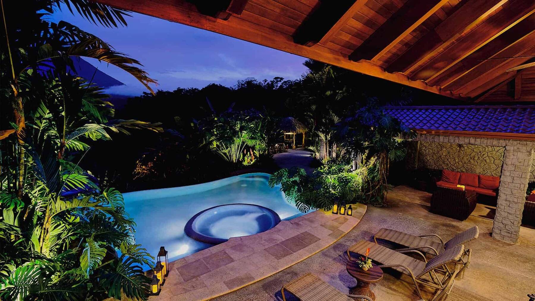 VILLA ESCONDIDA