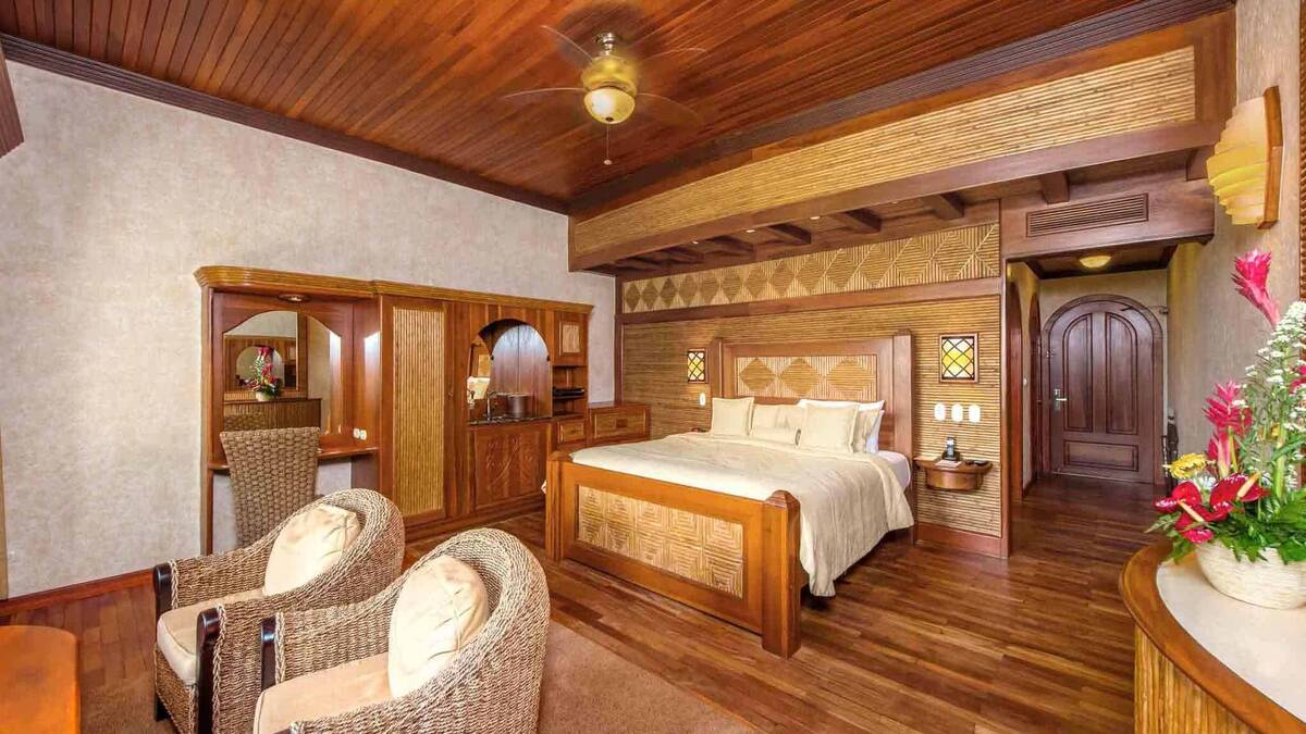 TWO BEDROOM OROPENDOLA SUITE