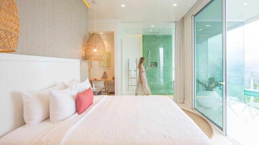 LUXURY LOFT
