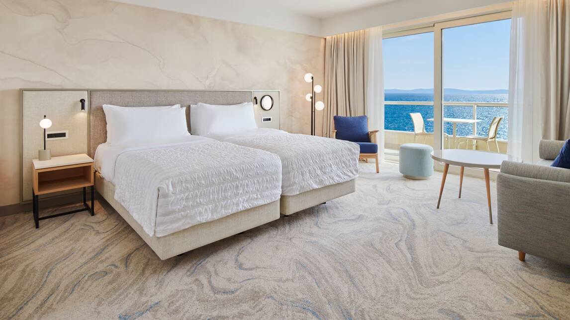 Premium Park View Room Twin