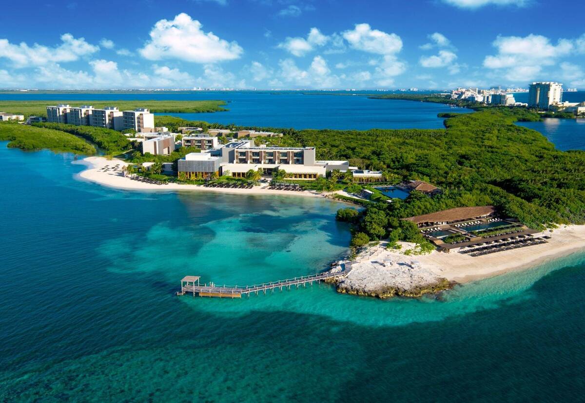 NIZUC Resort and Spa