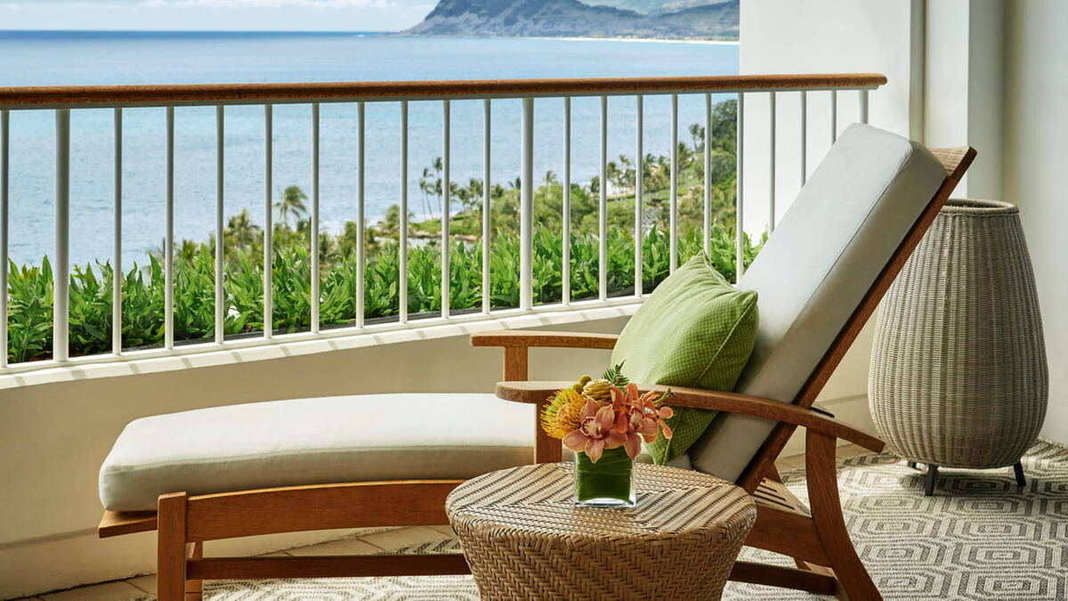 Club Oceanfront Studio Suite 