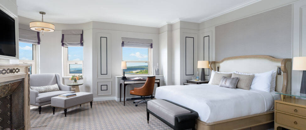 Signature Fairmont Gold One Bedroom Suite