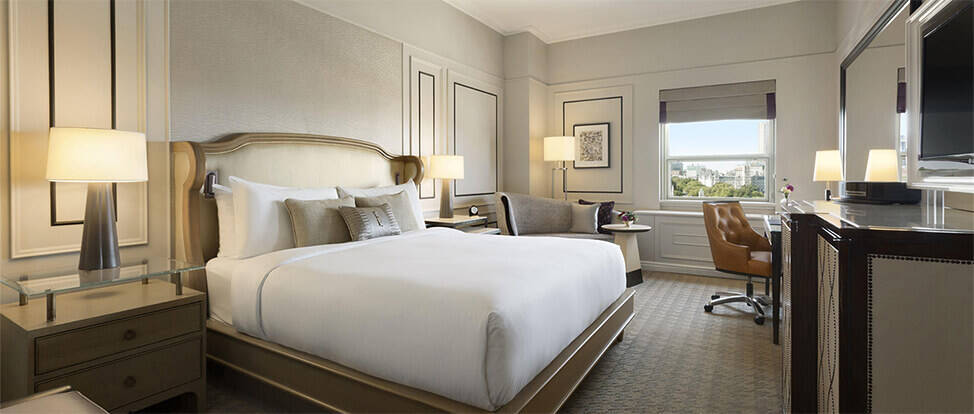 Fairmont Gold City View King