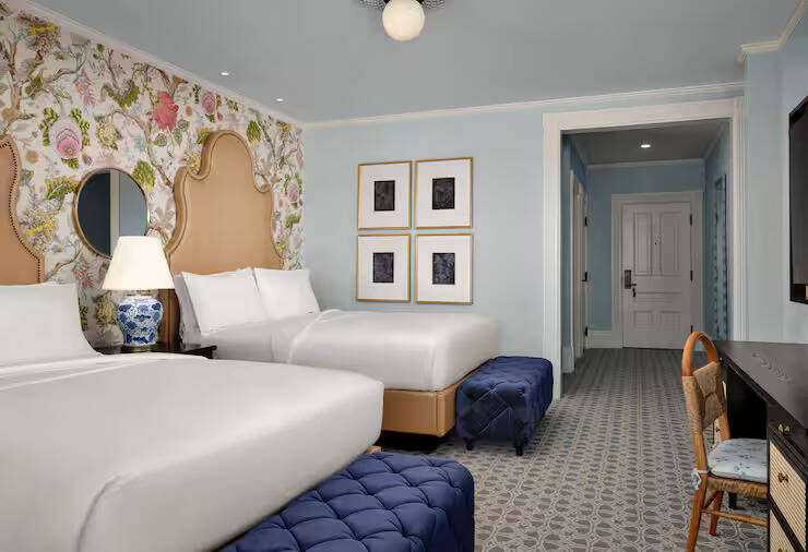 VICTORIAN - TWO QUEENS HEARING ACCESS