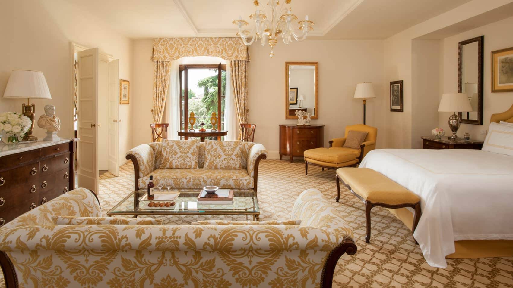 Deluxe Executive Suite